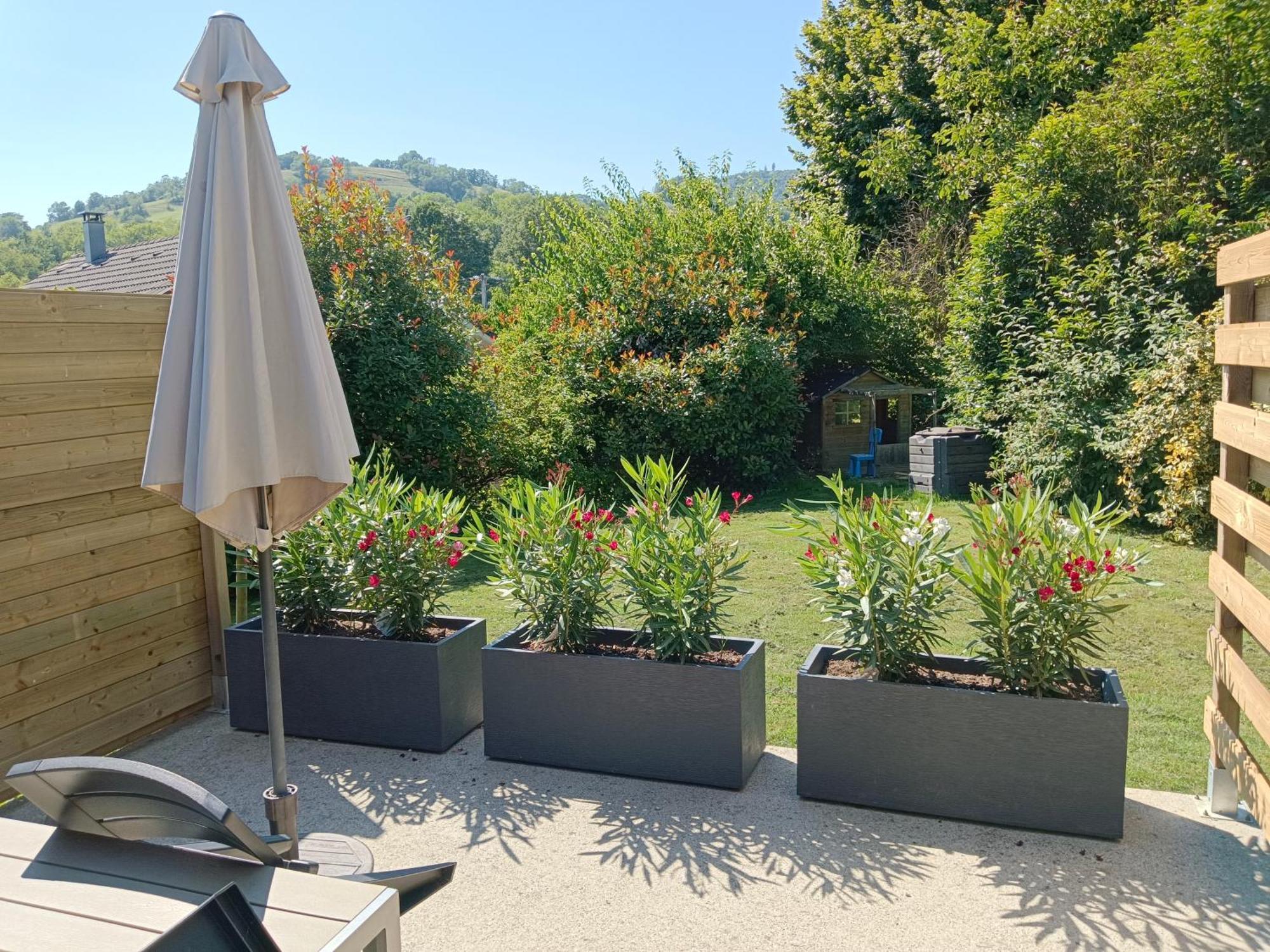 Chalet 2 Chambres En Savoie Pour 1 A 4 Personnes Gerbaix Eksteriør billede